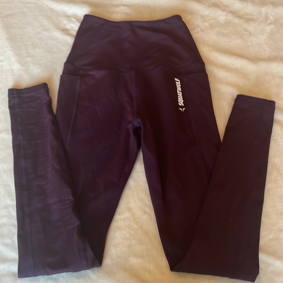 Squat wolf xs leggings like new - Picture 4 of 5